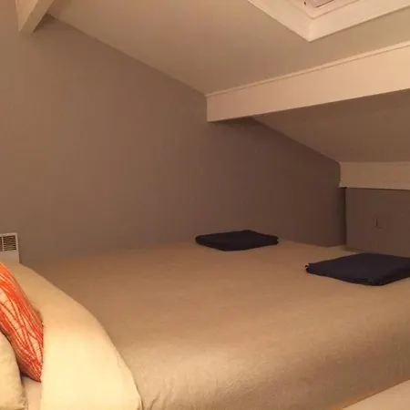 Maison Spacieuse, Quartier Calme, Piscine Chauffe Дом отдыха *