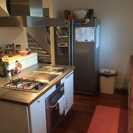 Maison Spacieuse, Quartier Calme, Piscine Chauffe Дом отдыха